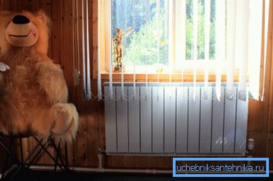 Az alumínium radiátorok jól használhatók egy magánházban. Az alumínium radiátorok jól használhatók egy magánházban.