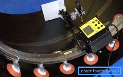 Automatizált berendezés nagy átmérőjű csövek hegesztéséhez és vágásához