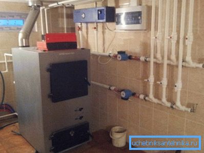 A legmodernebb fából készült kazánok elektromos csatlakoztatást igényelnek. A legmodernebb fából készült kazánok elektromos csatlakoztatást igényelnek.