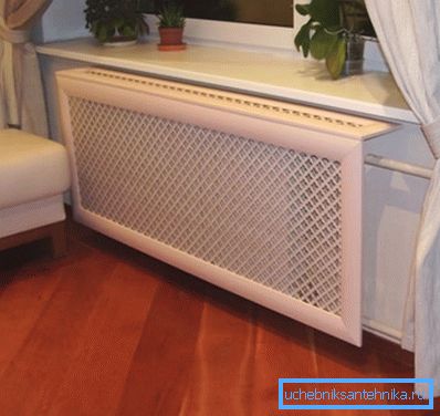 Leggyakrabban MDF képernyő, ez egy keret (kívülről hasonló a hinta ajtó) és töltelék készült olcsó anyagokból. Leggyakrabban MDF képernyő, ez egy keret (kívülről hasonló a hinta ajtó) és töltelék készült olcsó anyagokból.