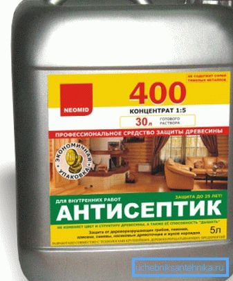 A fát antiszeptikus kezeléssel kell kezelni. A fát antiszeptikus kezeléssel kell kezelni.