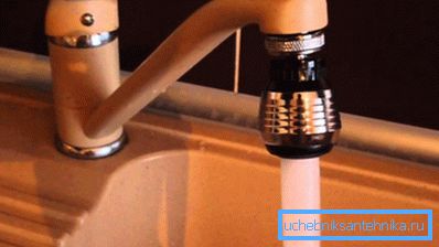 Showerhead a csapnál - ésszerű megoldás a költségvetés tudatában