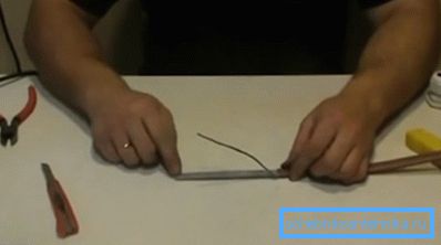 A képernyő hajtogatja a flagellumot