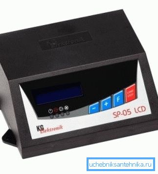Elektronikus vezérlőegység szilárd tüzelőanyag kazán