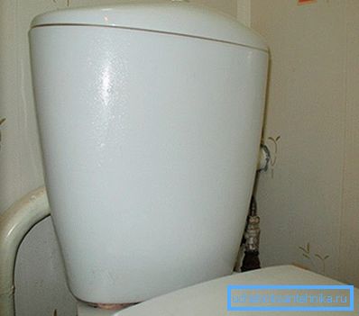 Ha kondenzáció keletkezik, akkor nem szabad azonnal eljutnia a boltba és követelni az áruk cseréjét, először meg kell győződnie róla, hogy működéséhez Ha kondenzáció keletkezik, akkor nem szabad azonnal eljutnia a boltba és követelni az áruk cseréjét, először meg kell győződnie róla, hogy működéséhez