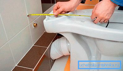 Ha hibát követ el a számításokban, nehéz lesz a készüléket a WC-ben elhelyezni. Ha hibát követ el a számításokban, nehéz lesz a készüléket a WC-ben elhelyezni.