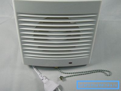 Fotó ventilátor a fürdőszobában