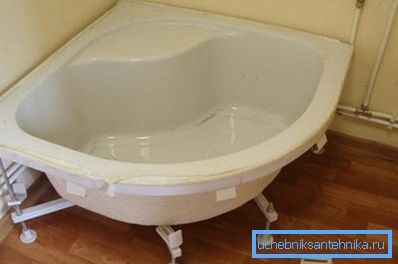 A zuhanyzó tálca tartójának minősége rendkívül figyelem! A zuhanyzó tálca tartójának minősége rendkívül figyelem!