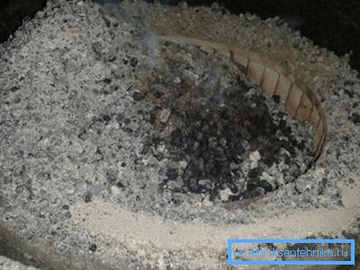 Ha a pellet kazán égője gyakran eltömődött - ellenőrizze a pelletet hamu és homok. Javasoljuk, hogy csak megbízható gyártóktól vásároljon üzemanyagot. Ha a pellet kazán égője gyakran eltömődött - ellenőrizze a pelletet hamu és homok. Javasoljuk, hogy csak megbízható gyártóktól vásároljon üzemanyagot.