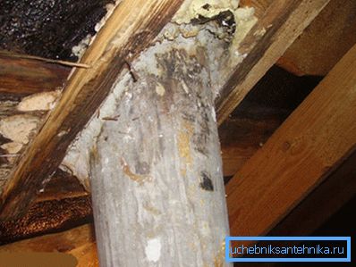 A fotó - azbeszt cementcementen A fotó - azbeszt cementcementen