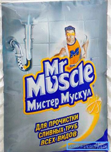A fényképen - Mr. Muskul minden típusú csatorna tisztítására A fényképen - Mr. Muskul minden típusú csatorna tisztítására