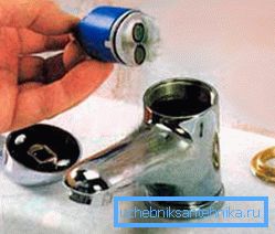 A képen: a szétszerelés nem okoz nehézséget még azok számára is, akiknek nincs ilyen tapasztalata.