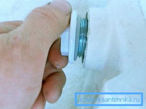 A képen: nincs egyetlen csomópont a tervezésben, amely nélkül működhet, minden elem szükséges és fontos A képen: nincs egyetlen csomópont az építésben, amely nélkül képes lesz dolgozni, minden elem szükséges és fontos