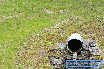 A víz elvezetése a helyszín vízelvezető rendszeréből A víz elvezetése a helyszín vízelvezető rendszeréből