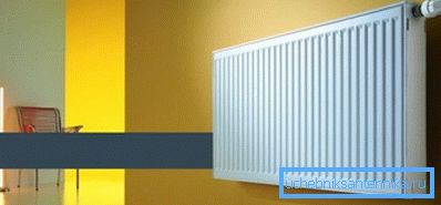 A panel könnyen állítható.