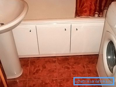 Műanyag képernyő