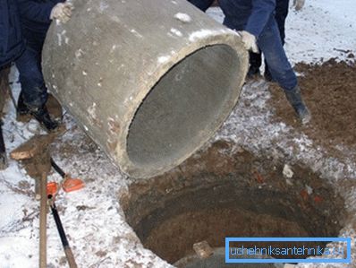 A növekvő új gyűrűk építésének elmélyítésével.