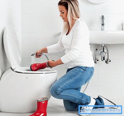 A WC-bidé használata meglehetősen változatos A WC-bidé használata meglehetősen változatos