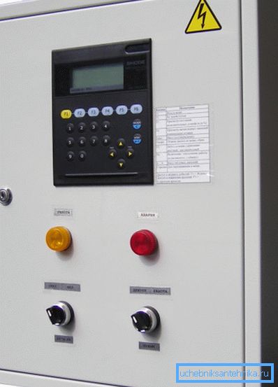 Inflow vezérlőpanel érzékelő kimenettel Inflow vezérlőpanel érzékelő kimenettel
