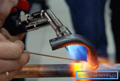 Rézrendszer tüske Rézrendszer tüske