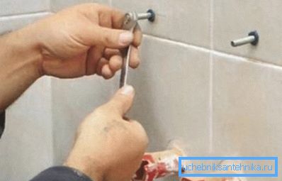 Fali horgonyok lógó tálakhoz