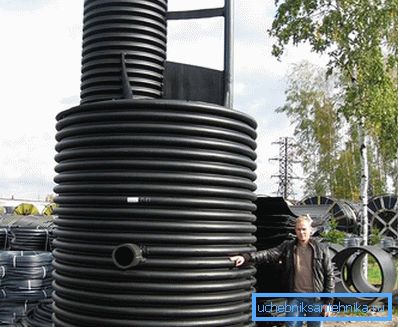 1196 Hegesztett műanyag is