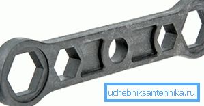 Az ilyen kulcs könnyen beszerezhető bármilyen szaküzletben. Az ilyen kulcs könnyen beszerezhető bármilyen szaküzletben.