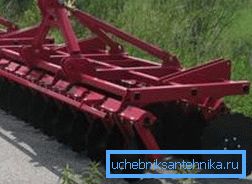 A mezőgazdasági technika négyzet alakú csövek