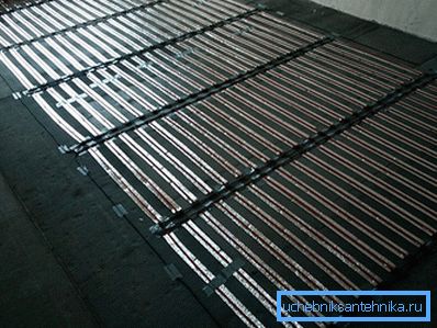 2044 Piling és elektromos csatlakozás