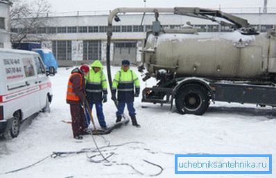 Lehetséges munka télen. Lehetséges munka télen.